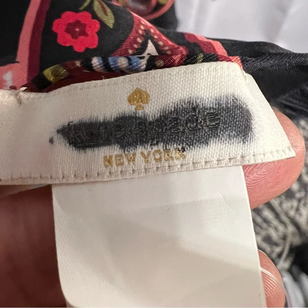 Late Spade Floral black Rectangle Scarf 80 X 30 Aprox  W/Fringe Boho City NWOT - Picture 5 of 9